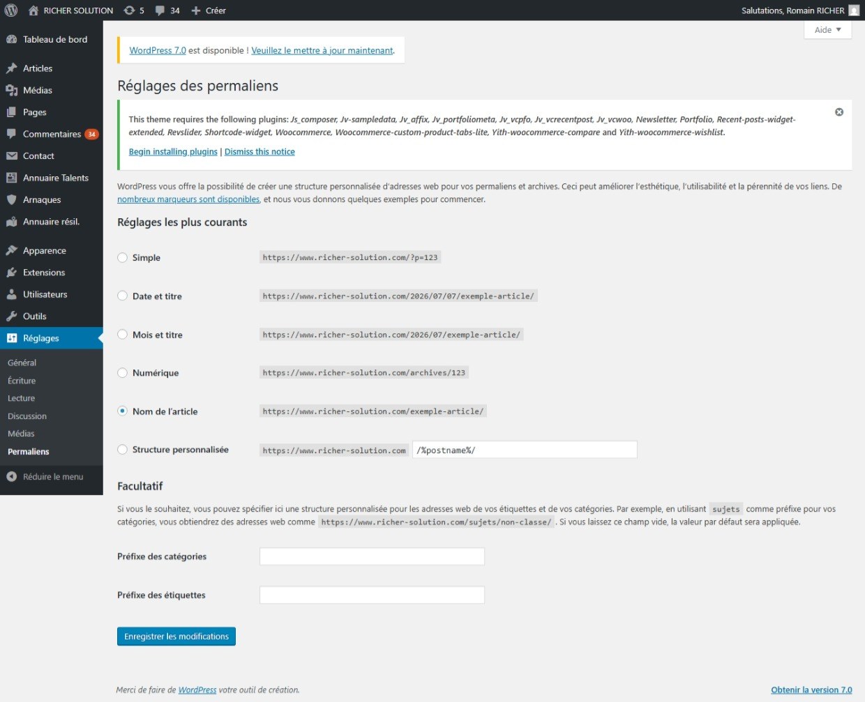 Page Réglages des permaliens dans WordPress, avec les structures Simple, Date et titre, Mois et titre, Numérique, Nom de l'article (sélectionné) et Structure personnalisée